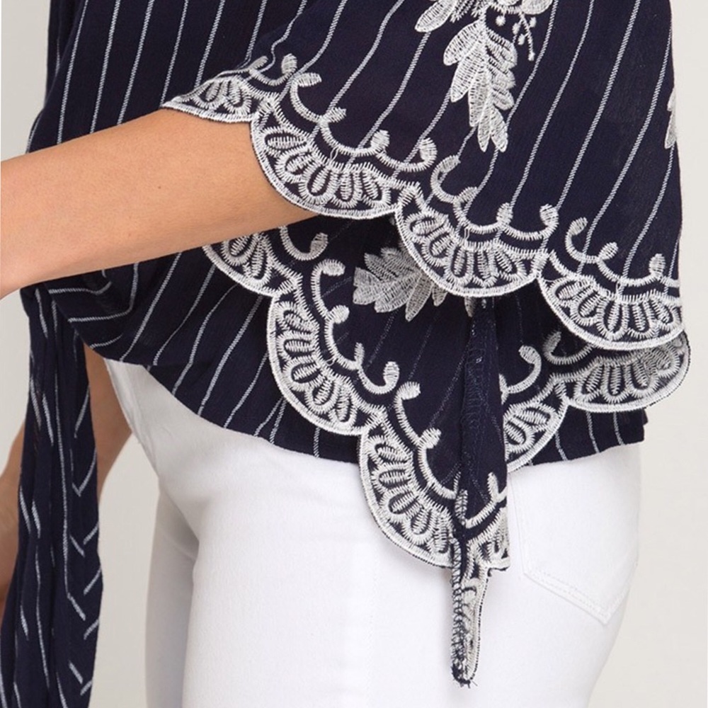 Blue Floral Striped Tie Front Bell-Sleeve Top - Picture 4 of 9